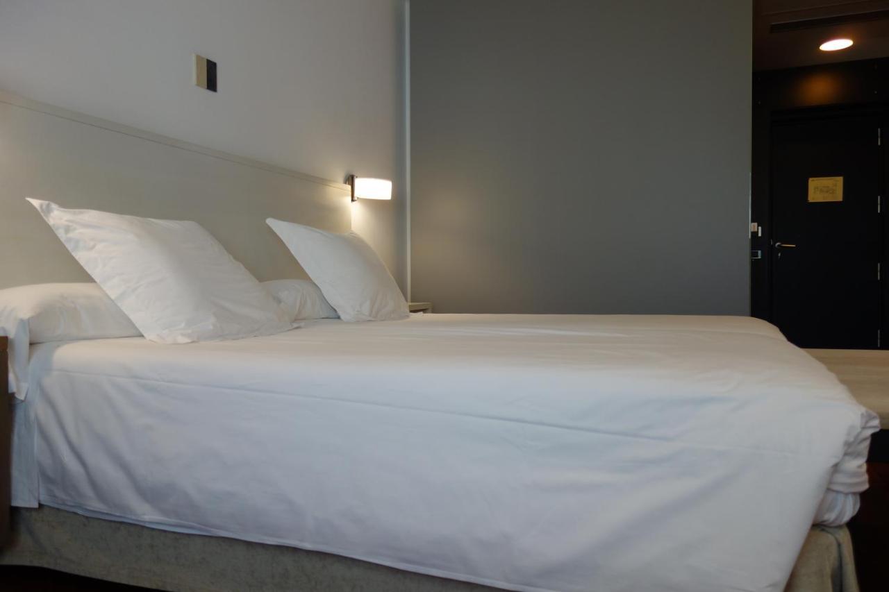 Hotel De 4*